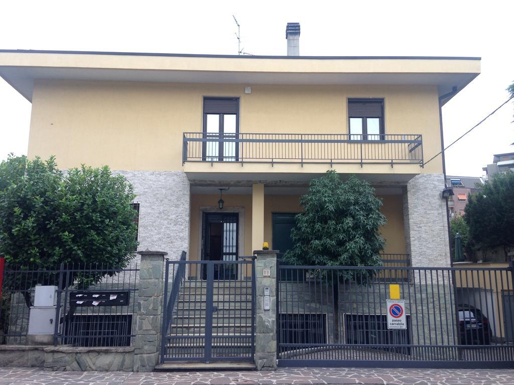 Antonella'S House Lägenhet Bresso Rum bild